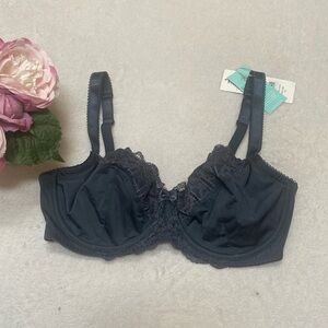 DORINA NWT Size 32G Gray Bra